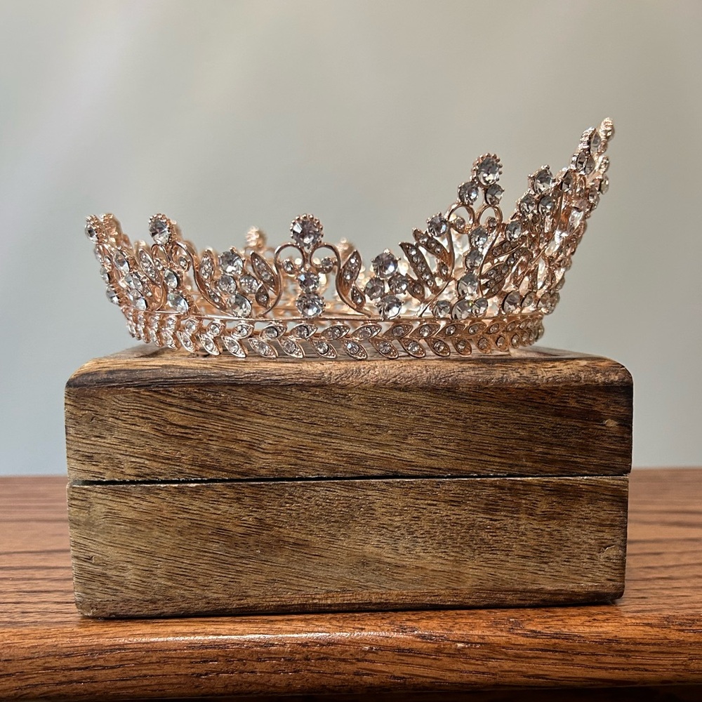 Rose Gold and Crystal Bridal Crown with Pin Loops - Picture 7 of 7